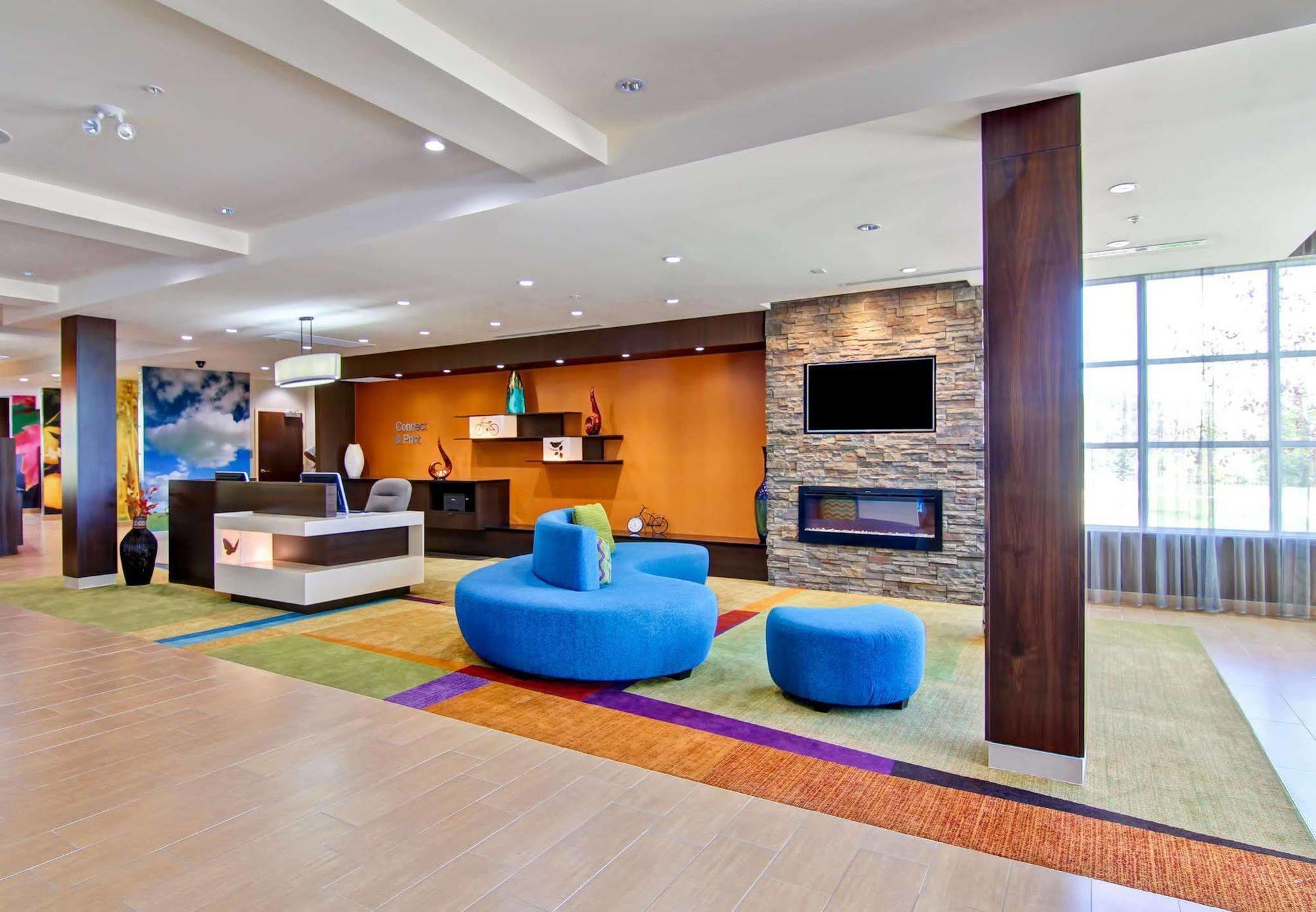 Fairfield Inn & Suites By Marriott Kamloops Exterior foto